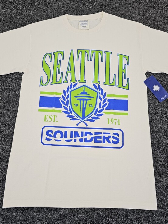Comfort Wash Tops - MLS Seattle Sounders Women's Parchment Fashion T-Shirt Small New